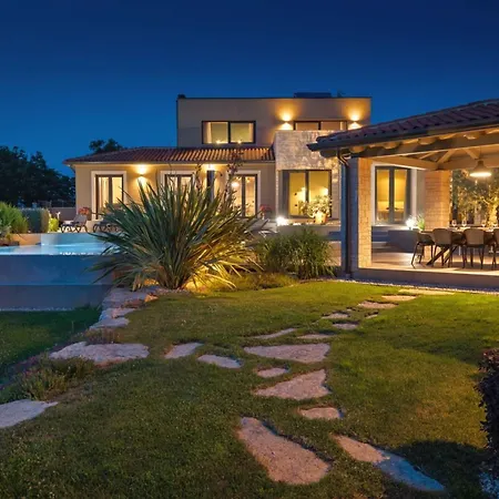 Villa Bicasa - Vizinada, Istria