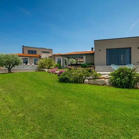 Villa Bicasa - Vizinada, Istria *