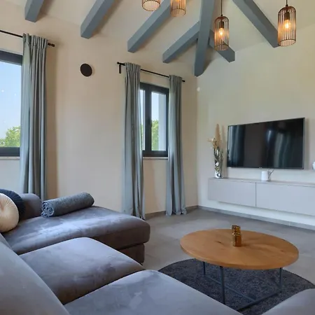Villa Bicasa - Vizinada, Istria