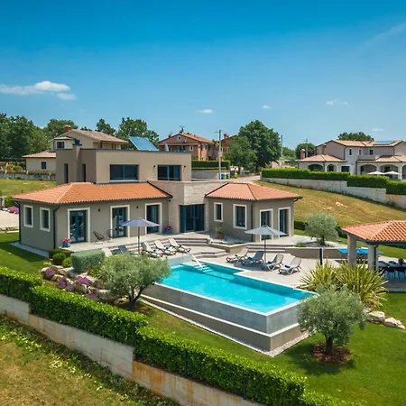 Bicasa - Vizinada, Istria *